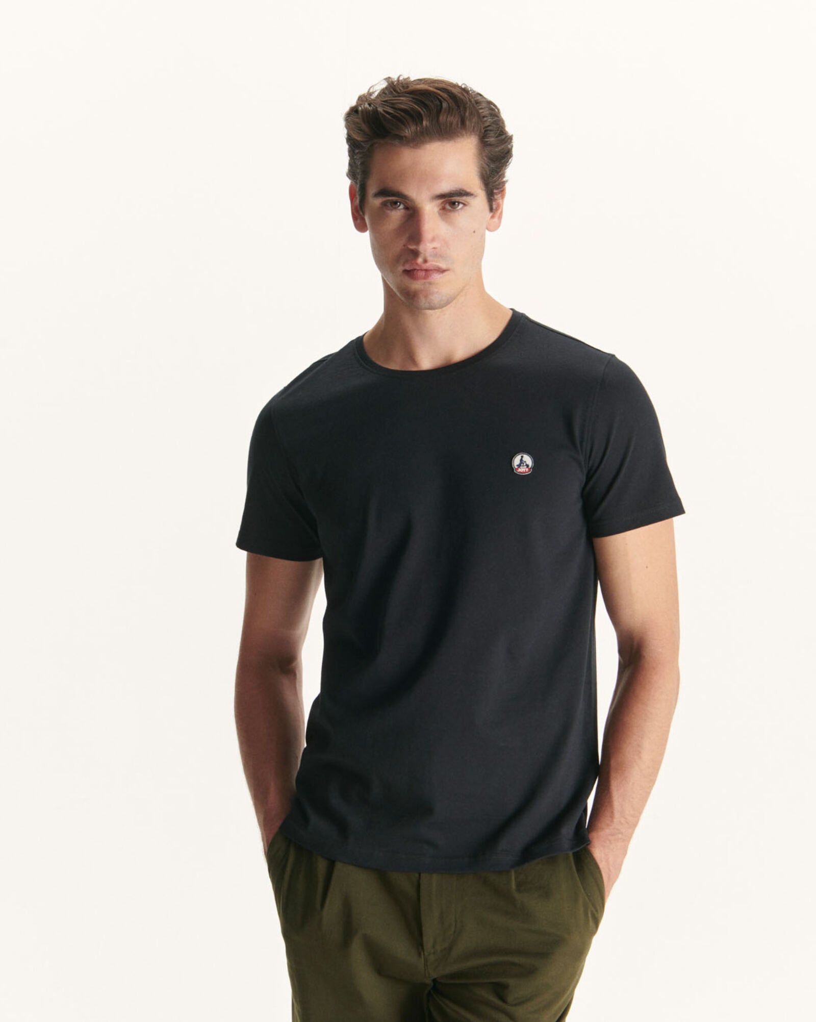 2_PIETRO_SS23MTSH10-999_11.jpg