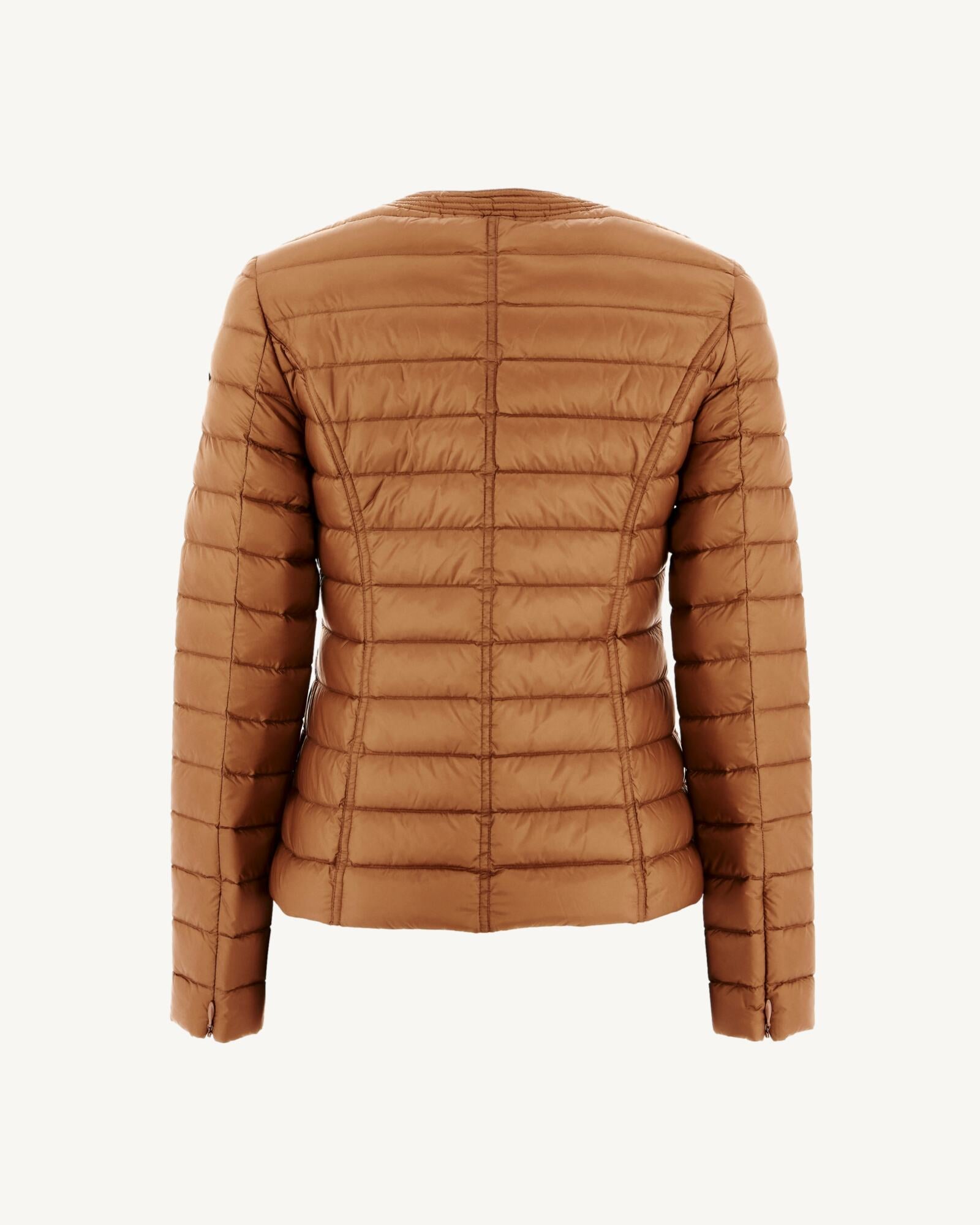 12_DOUDA_FW22WDOW16-811_24.jpg