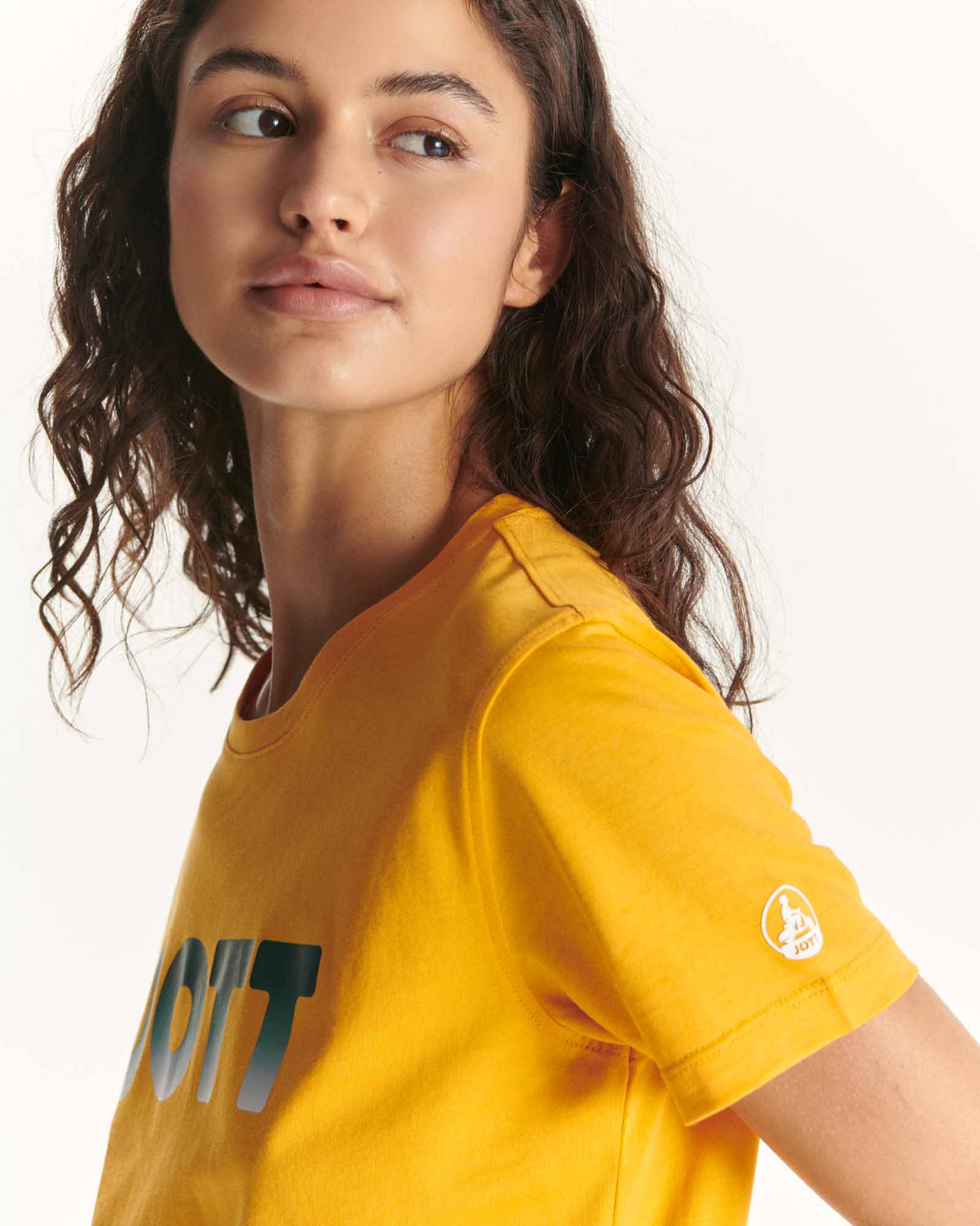 4_ROSAS_FW23WTSH20-732_12.jpg