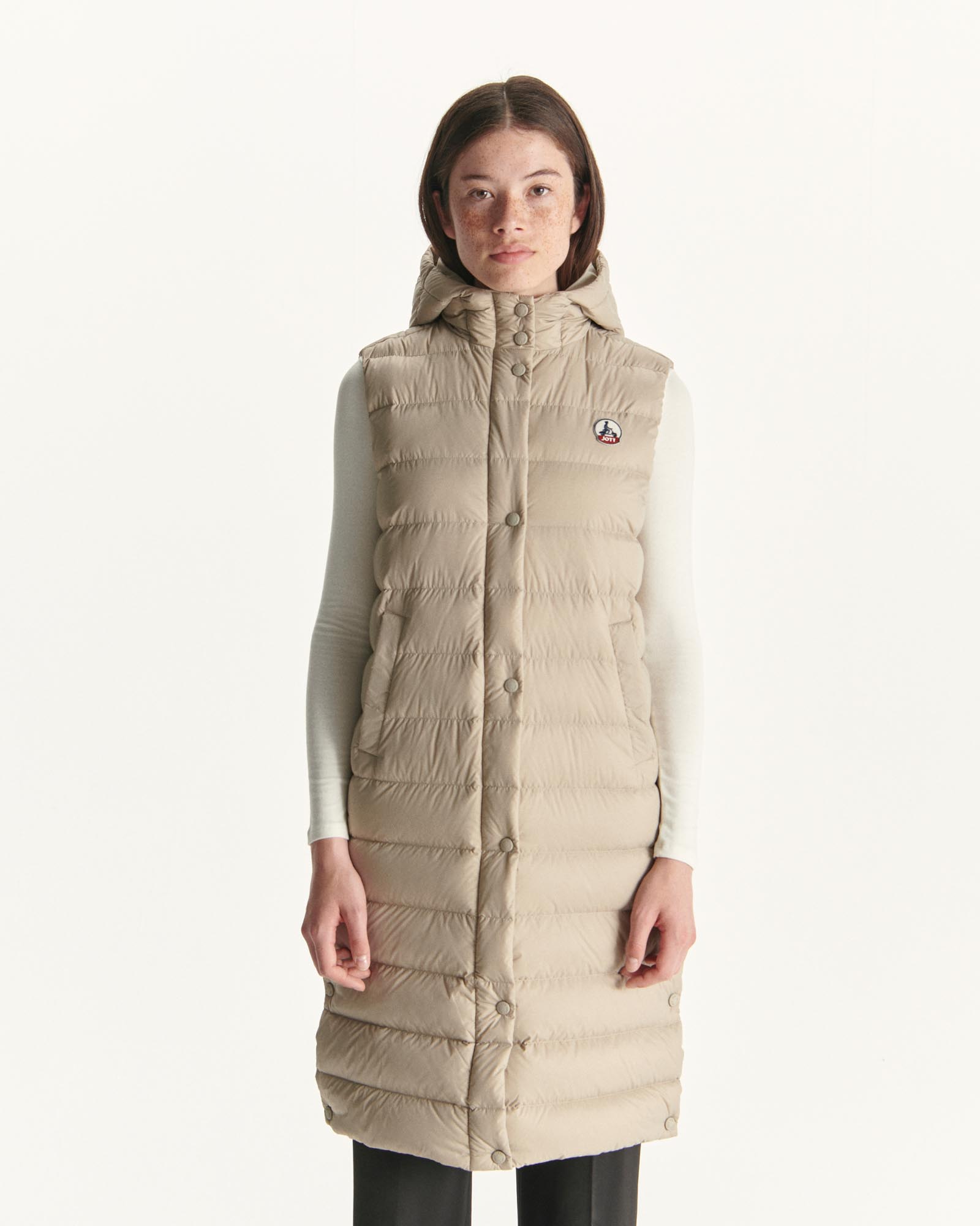 2_LOLA_FW23WDOW18-804_11.jpg