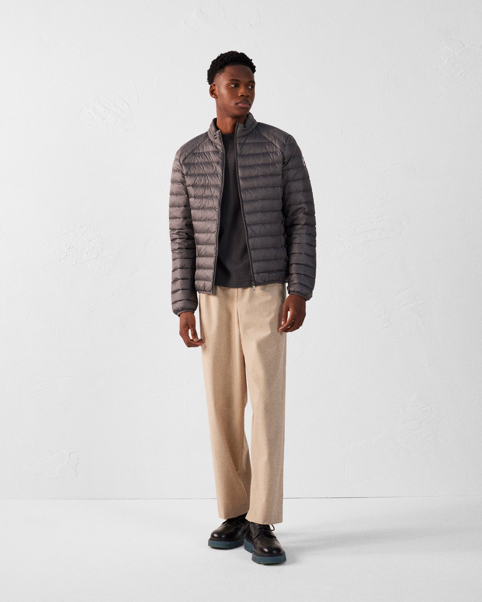 Anthracite Lightweight down jacket Mat – JOTT UK