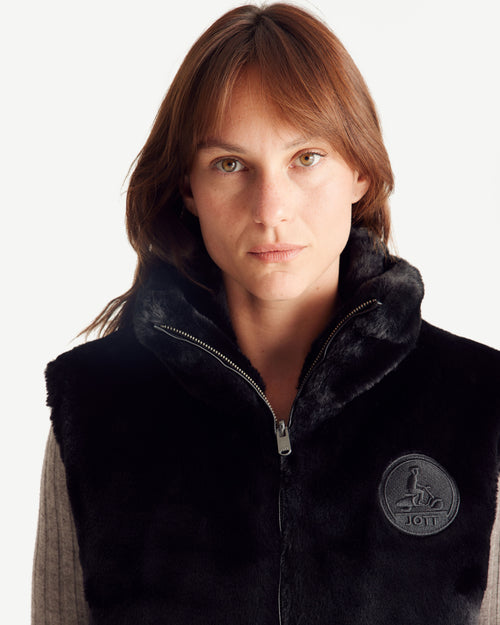 Black Daria Grand Froid reversible sleeveless puffer jacket - JOTT UK - 3