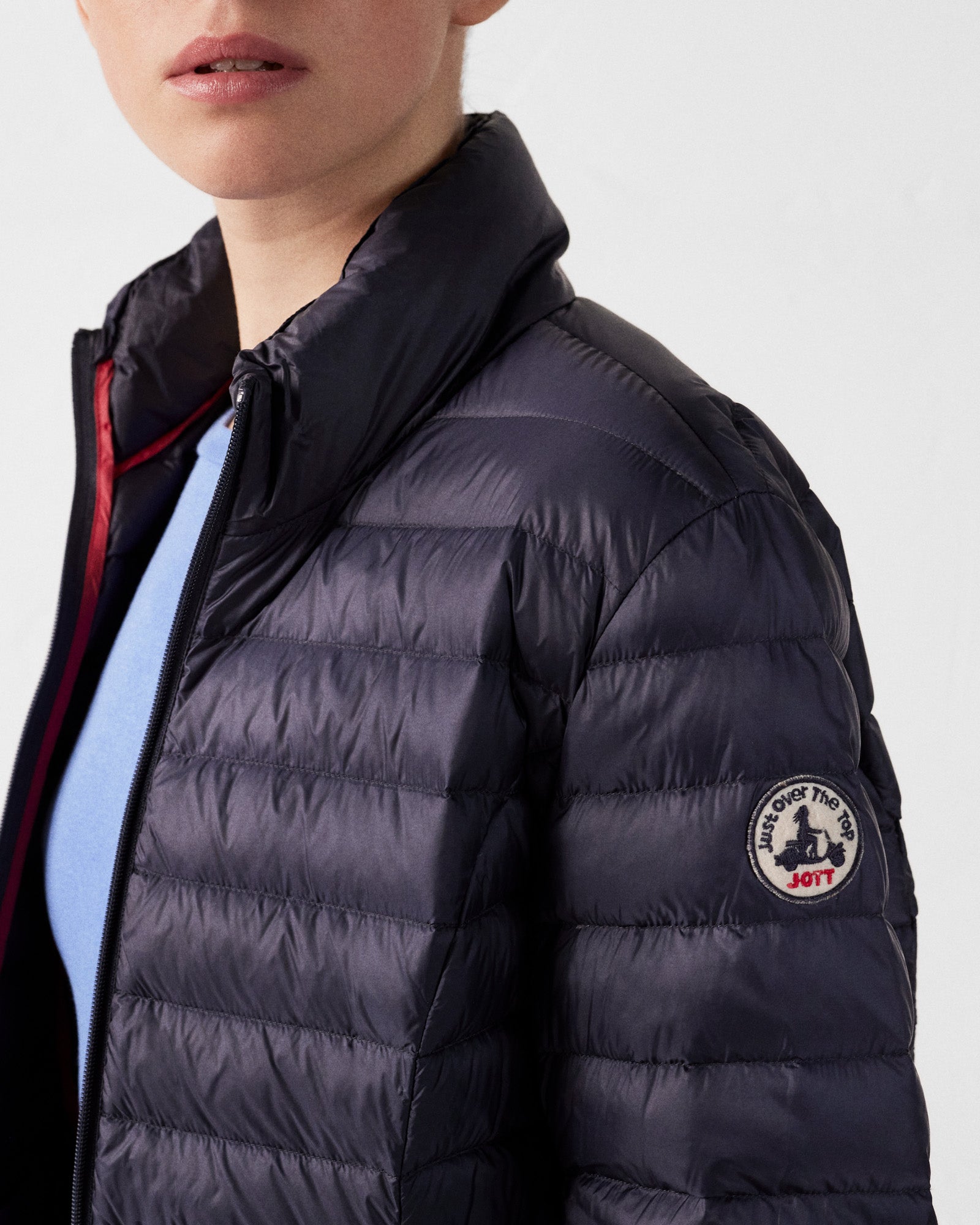 Lightweight down jacket Navy Cha – JOTT UK