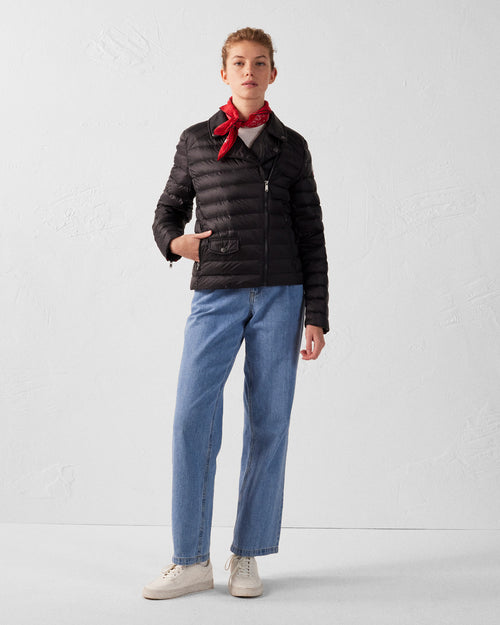 2_EMILY_FW24WDOW19-999_11.jpg