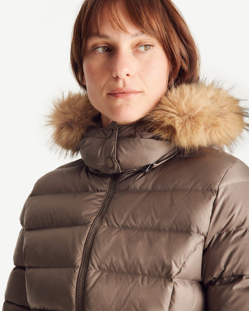 Luxe Extreme Cold hooded down jacket Taupe - JOTT UK - 3
