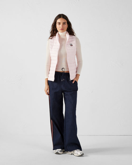 Petal rose Seda lightweight sleeveless puffer jacket - JOTT UK - 3